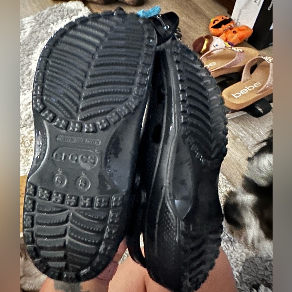 CROCS !!! - Picture 3 of 3